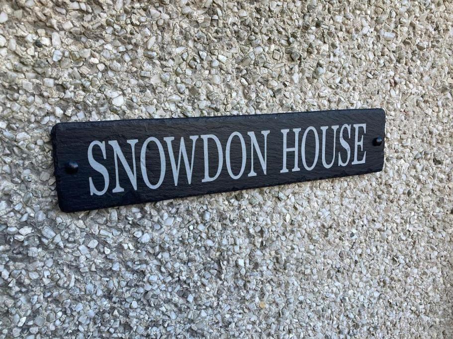 Snowdon House, 8 Bedrooms, Sleep 16, Close To Blackrock Sand Porthmadog Exterior photo
