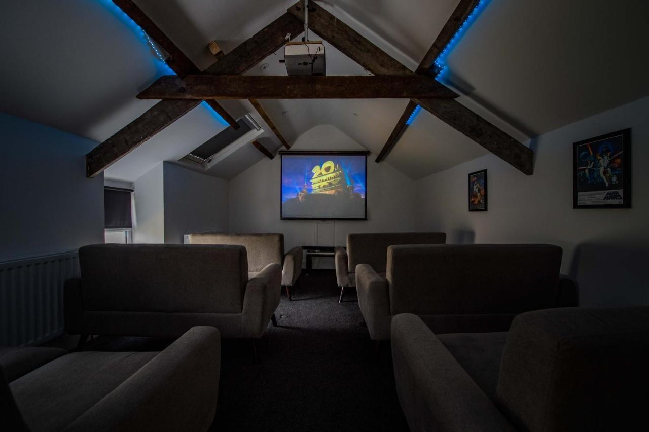 Snowdon House, 8 Bedrooms, Sleep 16, Close To Blackrock Sand Porthmadog Exterior photo
